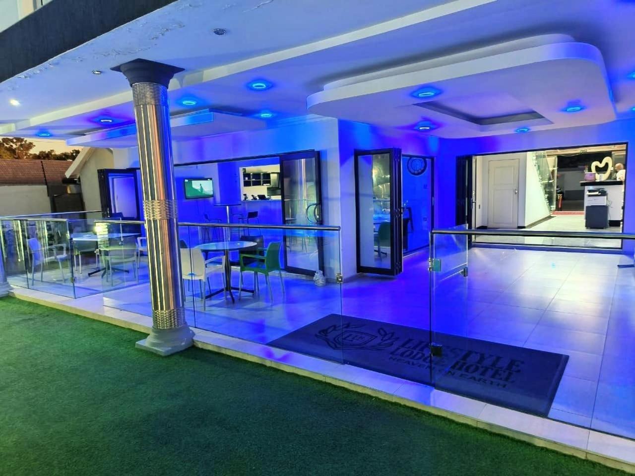 Lifestyle Lodge Hotel 베레니깅 외부 사진